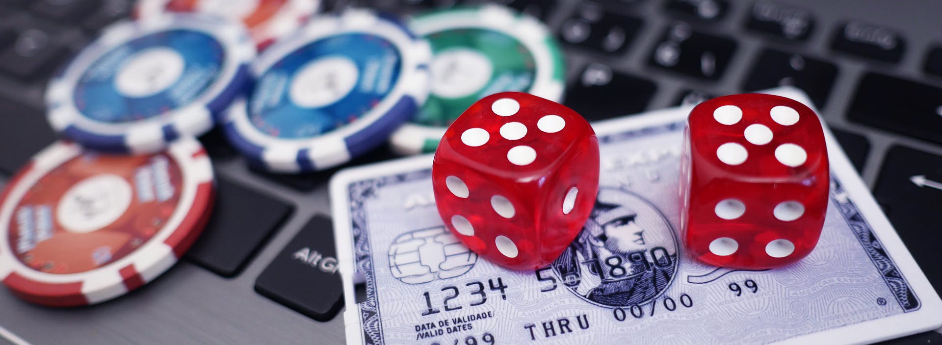 5 Online Casino Tips That Work Like A Charm