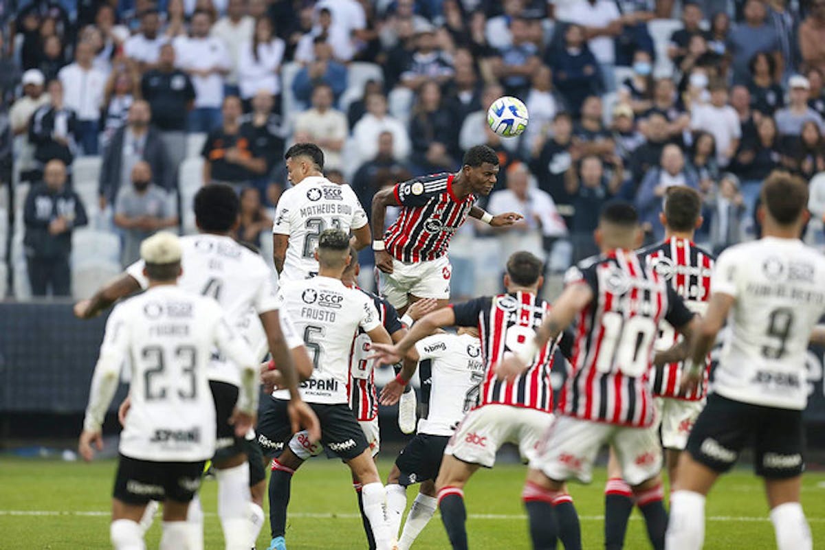 Corinthians – Agora é futebol