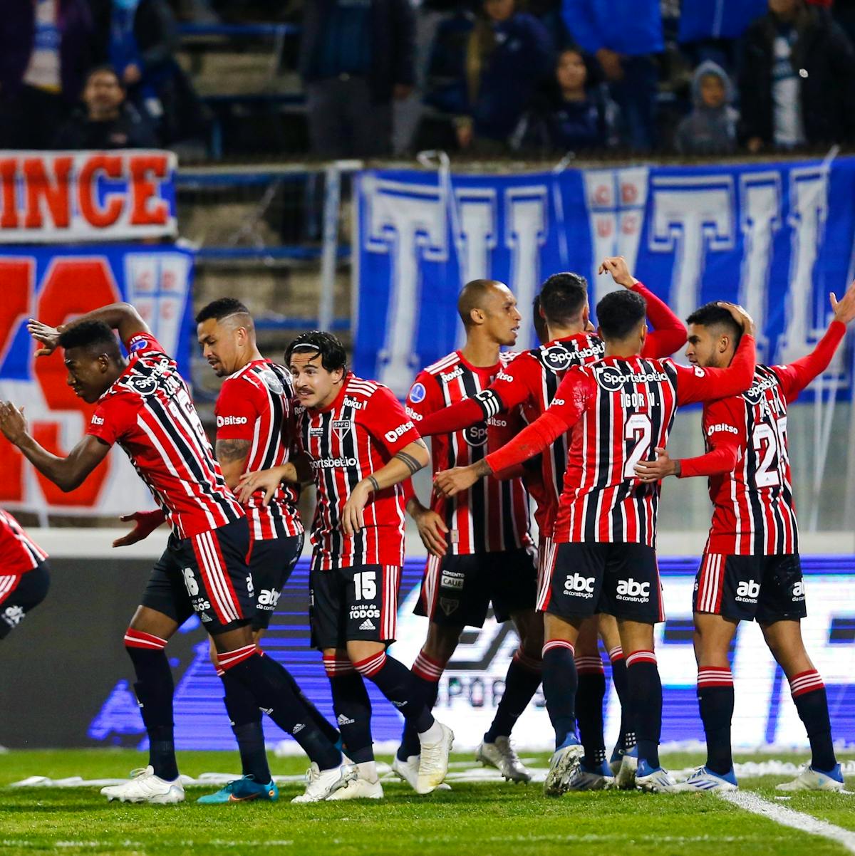 Copa Sul-Americana 2022: Desfalcado, o São Paulo recebe a Universidad Católica para confirmar a classificação
